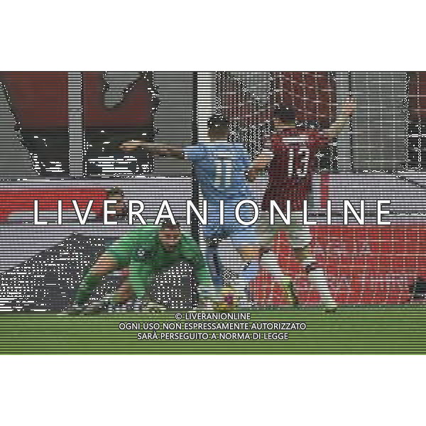 occasione per Correa Milan vs Lazio Campionato Serie A TIM - 11° giornata Milano 3-11-2019 Stadio Giuseppe Meazza - San Siro foto Roberto Garavaglia - ag. Aldo Liverani sas