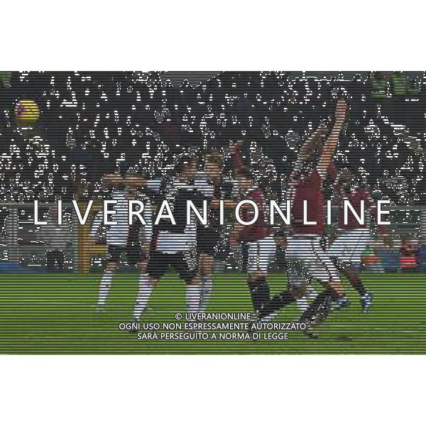 Torino 2.11.2019 Stadio Grande Torino ©Falzone/Agenzia Aldo Liverani Torino vs Juventus Serie A Tim 2019-20120 Nella foto : PROTESTE DEI CALCIATORI DEL TORINO PER IL TOCCO DI MANO DI MATTHIJS DE LIGT