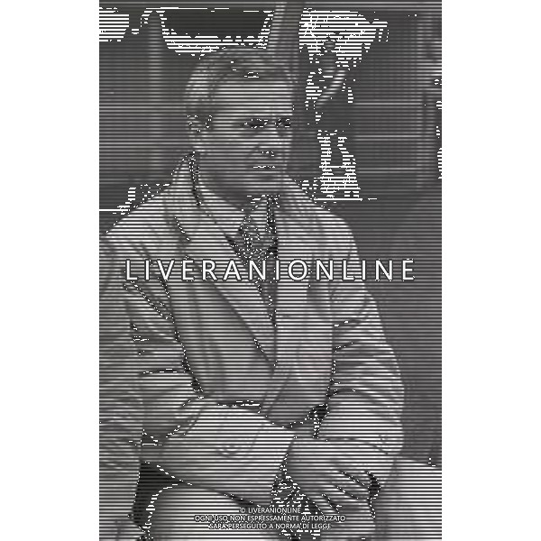RETROSPETTIVA LUIGI SIMONI ALLENATORE NELLA FOTO LUIGI SIMONI ALLENATORE CREMONESE CALCIO 1992-1993 AG ALDO LIVERANI SAS 
