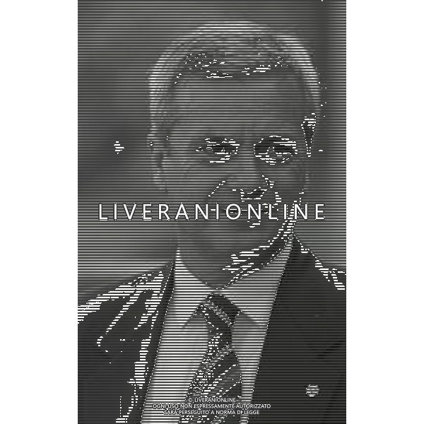 RETROSPETTIVA LUIGI SIMONI ALLENATORE NELLA FOTO LUIGI SIMONI ALLENATORE CREMONESE CALCIO 1992-1993 AG ALDO LIVERANI SAS 