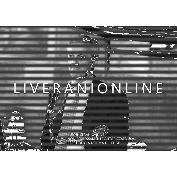 RETROSPETTIVA LUIGI SIMONI ALLENATORE NELLA FOTO LUIGI SIMONI ALLENATORE CREMONESE CALCIO 1993-1994  AG ALDO LIVERANI SAS