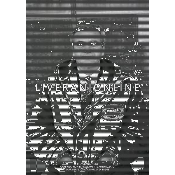 RETROSPETTIVA LUIGI SIMONI ALLENATORE NELLA FOTO LUIGI SIMONI ALLENATORE CREMONESE CALCIO 1993-1994  AG ALDO LIVERANI SAS