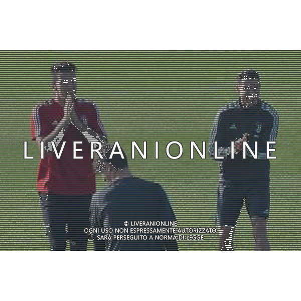 Torino 5.11.2019 Juventus Training Center Continassa ©Falzone/Agenzia Aldo Liverani Allenamento pre partita di Champions league Juventus vs Lokomotiv Mosca Nella foto: Gianluigi Buffon e Cristiano Ronaldo