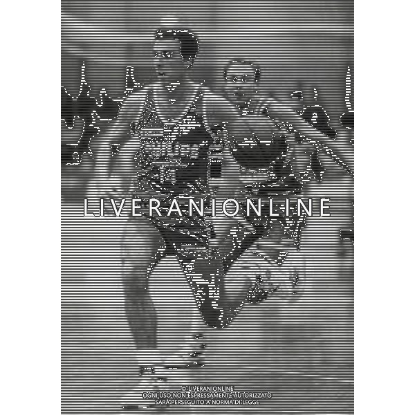 RETROSPETTIVA PIERO MONTECCHI BASKET NELLA FOTO PIERO MONTECCHI CON LA MAGLIA DELLA PHILIPS MILANO AG ALDO LIVERANI SAS