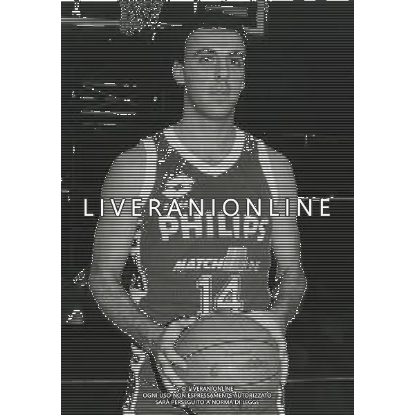 RETROSPETTIVA PIERO MONTECCHI BASKET NELLA FOTO PIERO MONTECCHI CON LA MAGLIA DELLA PHILIPS MILANO AG ALDO LIVERANI SAS