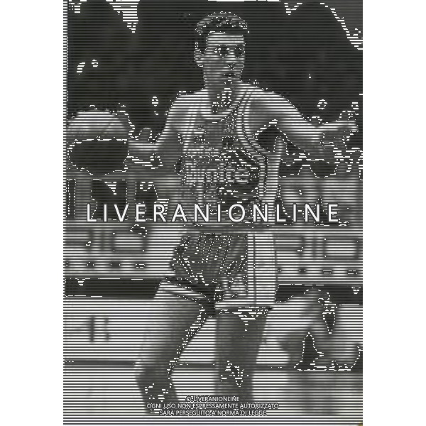 RETROSPETTIVA PIERO MONTECCHI BASKET NELLA FOTO PIERO MONTECCHI CON LA MAGLIA DELLA CANTINE RIUNITE REGGIO EMILIA AG ALDO LIVERANI SAS