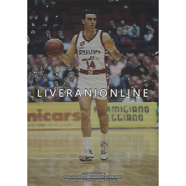 RETROSPETTIVA PIERO MONTECCHI BASKET NELLA FOTO PIERO MONTECCHI CON LA MAGLIA DELLA PHILIPS MILANO AG ALDO LIVERANI SAS