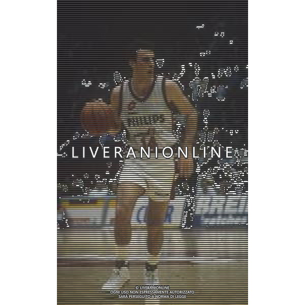 RETROSPETTIVA PIERO MONTECCHI BASKET NELLA FOTO PIERO MONTECCHI CON LA MAGLIA DELLA PHILIPS MILANO AG ALDO LIVERANI SAS