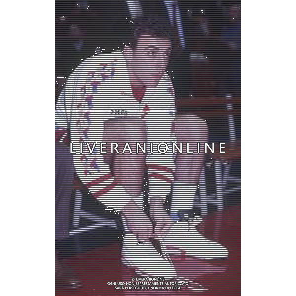 RETROSPETTIVA PIERO MONTECCHI BASKET NELLA FOTO PIERO MONTECCHI CON LA MAGLIA DELLA PHILIPS MILANO AG ALDO LIVERANI SAS