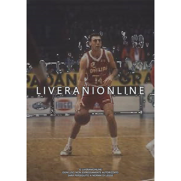 RETROSPETTIVA PIERO MONTECCHI BASKET NELLA FOTO PIERO MONTECCHI CON LA MAGLIA DELLA PHILIPS MILANO AG ALDO LIVERANI SAS