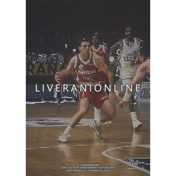 RETROSPETTIVA PIERO MONTECCHI BASKET NELLA FOTO PIERO MONTECCHI CON LA MAGLIA DELLA PHILIPS MILANO AG ALDO LIVERANI SAS