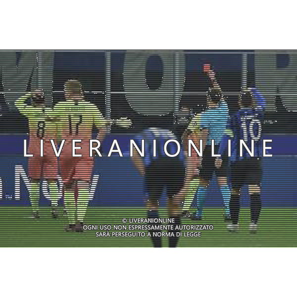 l’arbitro espelle Ederson per fallo da ultimo uomo Atalanta vs Manchester City UEFA Champions League fase a gironi 4° giornata gruppo C Milano 6-11-2019 Stadio Giuseppe Meazza - San Siro foto Roberto Garavaglia - ag. Aldo Liverani sas