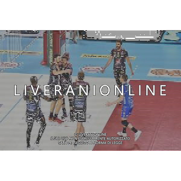 Campionato Italiano di Volley Superlega Serie A 2019/2020 Civitanova, Italia 07/11/2019 Cucine Lube Civitanova vs Top Volley Latina Nella foto: Esultanza giocatori Cucine Lube Civitanova FOTO ROBERTO BARTOMEOLI-ALESSIO MARINI-AG ALDO LIVERANI SAS