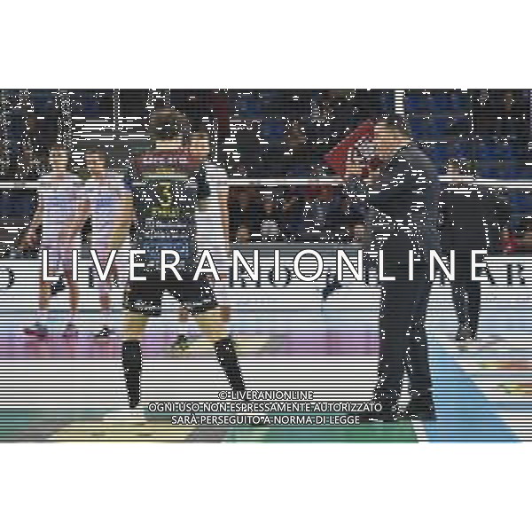 Campionato Italiano di Volley Superlega Serie A 2019/2020 Civitanova, Italia 07/11/2019 Cucine Lube Civitanova vs Top Volley Latina Nella foto: De Giorgi Ferdinando (Allenatore Cucine Lube Civitanova) da disposizioni a D\'Hulst Stijn (Cucine Lube Civitanova) FOTO BARTOMEOLI-ALESSIO MARINI-AG ALDO LIVERANI SAS