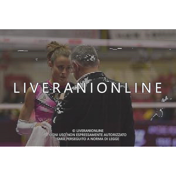 Campionato Italiano di Volley Serie A1 Femminile 2019/2020 Busto Arsizio, Italia 10/11/2019 Unet E-Work Busto Arsizio vs Golden Tulip Volalto 2.0 Caserta Nella foto: Marta Bechis con coach Giuseppe Cuccarini (Caserta) FOTO ELISA CALABRESE-ALESSIO MARINI-AG ALDO LIVERANI SAS