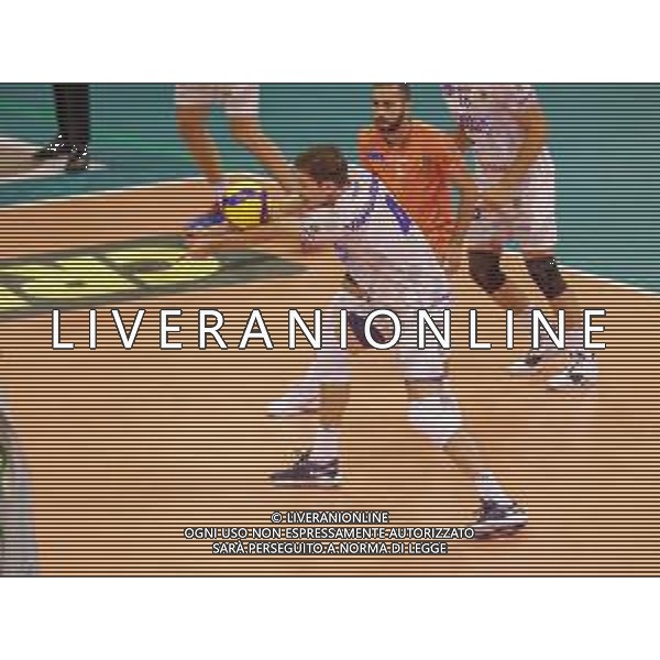 Campionato Italiano di Volley Superlega Serie A 2019/2020 Latina, Italia 10/11/2019 Top Volley Latina vs Vero Volley Monza Nella foto: ricezione Maarten Van Garderen FOTO LUIGI MARIANI-ALESSIO MARINI-AG ALDO LIVERANI SAS