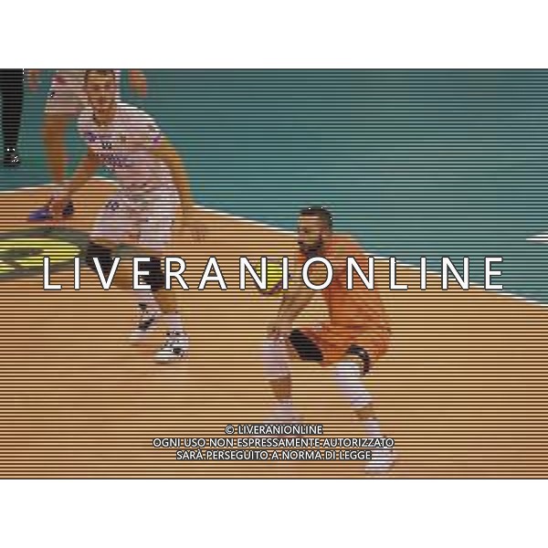 Campionato Italiano di Volley Superlega Serie A 2019/2020 Latina, Italia 10/11/2019 Top Volley Latina vs Vero Volley Monza Nella foto: ricezione Domenico Cavaccini FOTO LUIGI MARIANI-ALESSIO MARINI-AG ALDO LIVERANI SAS