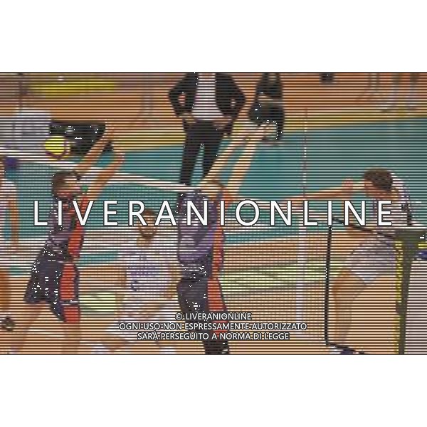 Campionato Italiano di Volley Superlega Serie A 2019/2020 Latina, Italia 10/11/2019 Top Volley Latina vs Vero Volley Monza Nella foto: attacco Top Volley Latina FOTO LUIGI MARIANI-ALESSIO MARINI-AG ALDO LIVERANI SAS