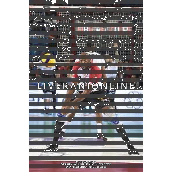 Campionato Italiano di Volley Superlega Serie A 2019/2020 Civitanova, Italia 10/11/2019 Cucine Lube Civitanova vs Sir Safety Conad Perugia Nella foto: Simon Robertlandy (Cucine Lube Civitanova) FOTO ROBERTO BARTOMEOLI-ALESSIO MARINI-AG ALDO LIVERANI SAS