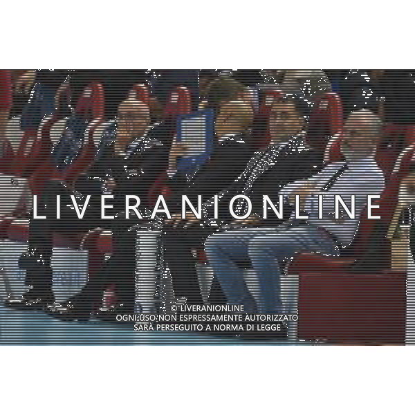 Campionato Italiano di Volley Superlega Serie A 2019/2020 Civitanova, Italia 10/11/2019 Cucine Lube Civitanova vs Sir Safety Conad Perugia Nella foto: De Giorgi Ferdinando (Allenatore Cucine Lube Civitanova) e Giulianelli Fabio (Amministratore unico Gruppo Lube) in panchina FOTO ROBERTO BARTOMEOLI-ALESSIO MARINI-AG ALDO LIVERANI SAS