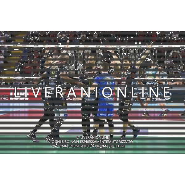 Campionato Italiano di Volley Superlega Serie A 2019/2020 Civitanova, Italia 10/11/2019 Cucine Lube Civitanova vs Sir Safety Conad Perugia Nella foto: I giocatori Cucine Lube Civitanova esultano FOTO ROBERTO BARTOMEOLI-ALESSIO MARINI-AG ALDO LIVERANI SAS