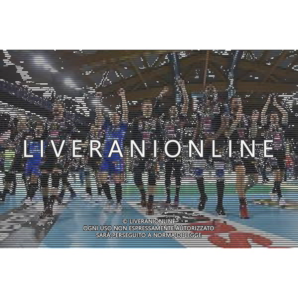 Campionato Italiano di Volley Superlega Serie A 2019/2020 Civitanova, Italia 10/11/2019 Cucine Lube Civitanova vs Sir Safety Conad Perugia Nella foto: Giocatori Cucine Lube Civitanova esultanti a fine gara FOTO ROBERTO BARTOMEOLI-ALESSIO MARINI-AG ALDO LIVERANI SAS
