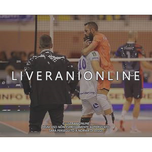 Campionato Italiano di Volley Superlega Serie A 2019/2020 Latina, Italia 10/11/2019 Top Volley Latina vs Vero Volley Monza Nella foto: esultanza Top Volley Latina FOTO LUIGI MARIANI-ALESSIO MARINI-AG ALDO LIVERANI SAS