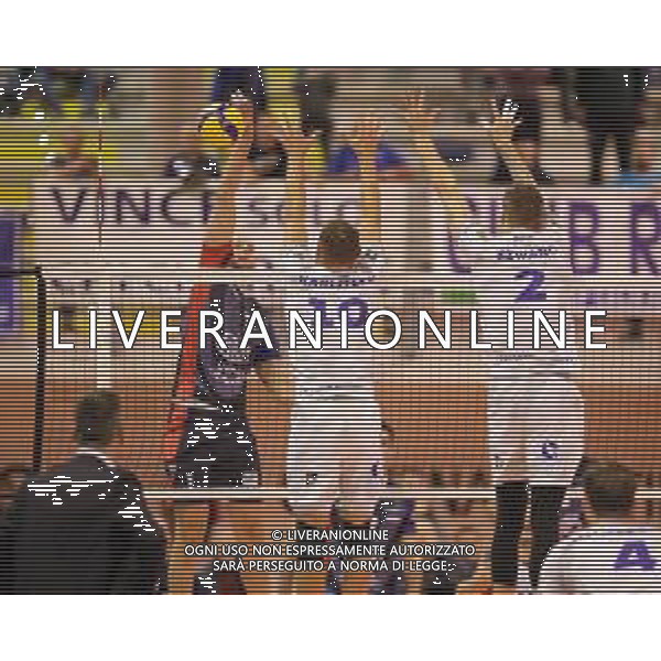Campionato Italiano di Volley Superlega Serie A 2019/2020 Latina, Italia 10/11/2019 Top Volley Latina vs Vero Volley Monza Nella foto: attacco Bartosz Kurek FOTO LUIGI MARIANI-ALESSIO MARINI-AG ALDO LIVERANI SAS