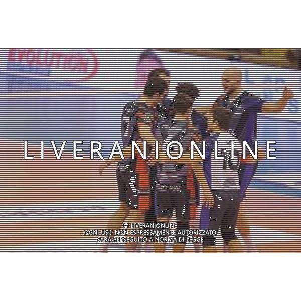 Campionato Italiano di Volley Superlega Serie A 2019/2020 Latina, Italia 10/11/2019 Top Volley Latina vs Vero Volley Monza Nella foto: esultanza Vero Volley Monza FOTO LUIGI MARIANI-ALESSIO MARINI-AG ALDO LIVERANI SAS