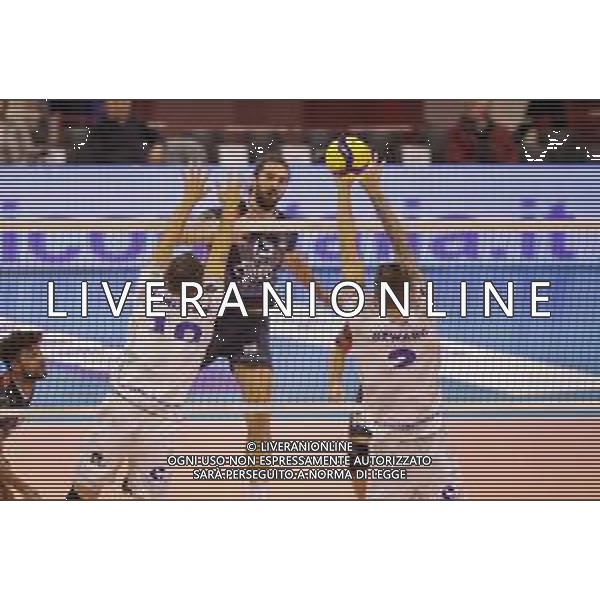 Campionato Italiano di Volley Superlega Serie A 2019/2020 Latina, Italia 10/11/2019 Top Volley Latina vs Vero Volley Monza Nella foto: attacco Thomas Beretta FOTO LUIGI MARIANI-ALESSIO MARINI-AG ALDO LIVERANI SAS
