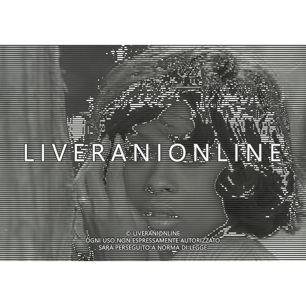 Lola Falana, pseudonimo di Loletha Elaine Falana, è una conduttrice televisiva, showgirl, attrice, cantante e religiosa statunitense NELLA FOTO LOLA FALANA NELL\'ANNO 1967 AG ALDO LIVERANI SAS
