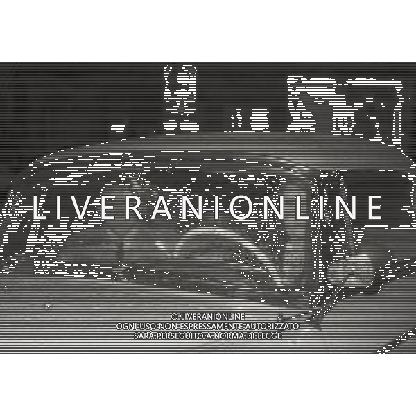 RETROSPETTIVA ALICE KESSLER BALLERINA NELLA FOTO ALICE KESSLER NELL\'ANNO 1968 CON ENRICO MARIA SALERNO AG ALDO LIVERANI SAS 