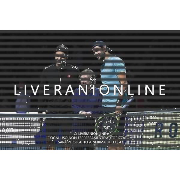 Internazionali di Tennis Londra, Italia 12/11/2019 Nitto ATP Finals - Singles - Roger Federer Vs Matteo Berrettin Nella foto: Matteo Berettini (Ita) e Roger Federer (SUI) FOTO ROBERTO ZANETTIN-ALESSIO MARINI-AG ALDO LIVERANI SAS