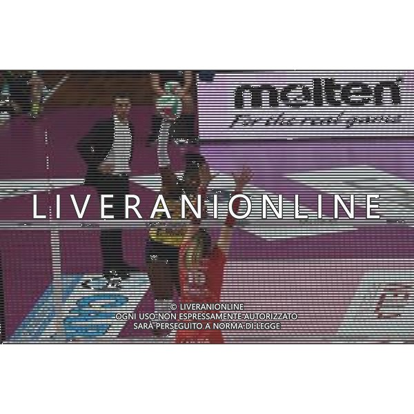 Campionato Italiano di Volley Serie A1 Femminile 2019/2020 Cuneo, Italia 12/11/2019 Bosca S.Bernardo Cuneo vs Imoco Volley Conegliano Nella foto: Miriam Sulla (Imoco Conegliano) Adelina Ungureanu (Bosca Cuneo) FOTO DANILO VIGO-ALESSIO MARINI-AG ALDO LIVERANI SAS