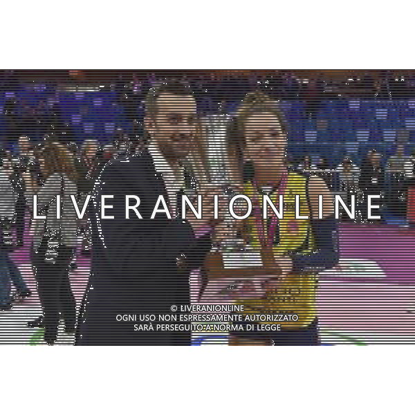 Daniele Santarelli allenatore Conegliano e Monica De Gennaro (Conegliano) Imoco Volley Conegliano vs Igor Gorgonzola Novara Supercoppa Italiana 2019 pallavolo femminile Allianz Cluod PalaLido - Milano 16-11-2019 foto Roberto Garavaglia - ag. Aldo Liverani sas