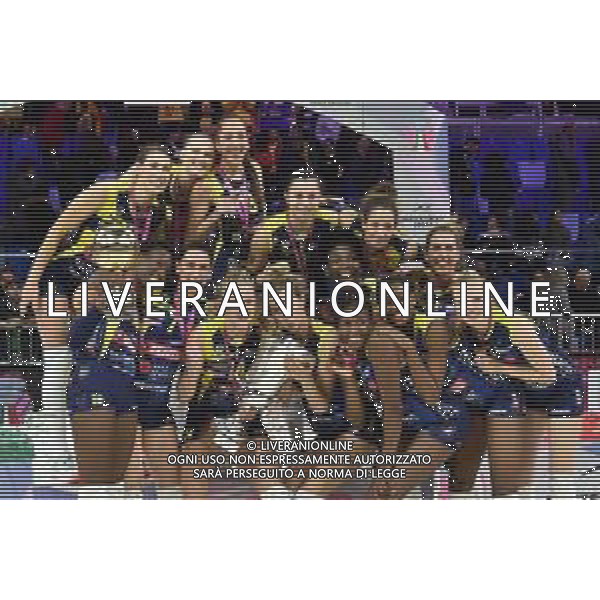 Conegliano festeggia la vittoria della Supercoppa 2019 Imoco Volley Conegliano vs Igor Gorgonzola Novara Supercoppa Italiana 2019 pallavolo femminile Allianz Cluod PalaLido - Milano 16-11-2019 foto Roberto Garavaglia - ag. Aldo Liverani sas