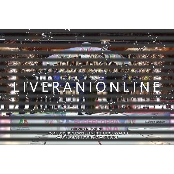 Conegliano festeggia la vittoria della Supercoppa 2019 Imoco Volley Conegliano vs Igor Gorgonzola Novara Supercoppa Italiana 2019 pallavolo femminile Allianz Cluod PalaLido - Milano 16-11-2019 foto Roberto Garavaglia - ag. Aldo Liverani sas