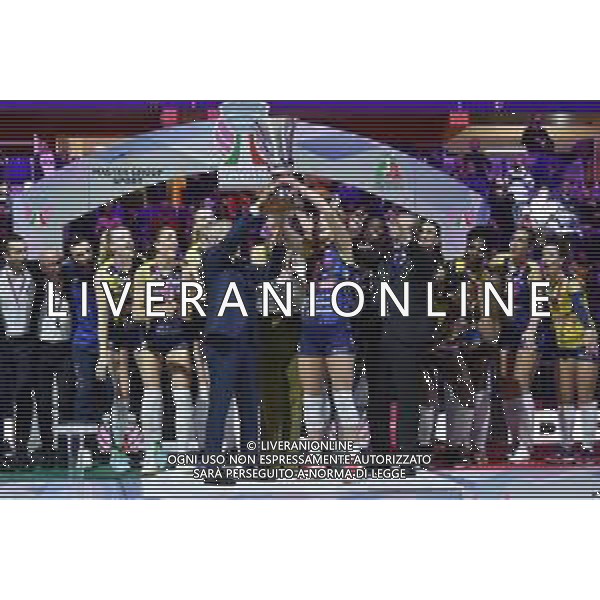Conegliano festeggia la vittoria della Supercoppa 2019 Imoco Volley Conegliano vs Igor Gorgonzola Novara Supercoppa Italiana 2019 pallavolo femminile Allianz Cluod PalaLido - Milano 16-11-2019 foto Roberto Garavaglia - ag. Aldo Liverani sas