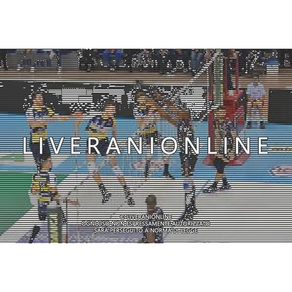 Campionato Italiano di Volley Superlega Serie A 2019/2020 Civitanova, Italia 17/11/2019 Cucine Lube Civitanova - Leo Shoes Modena Nella foto: Schiacciata Mazzone Daniele (Leo Shoes Modena) FOTO ROBERTO BARTOMEOLI-ALESSIO MARINI-AG ALDO LIVERANI SAS