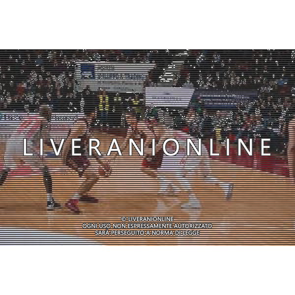 Campionato di Basket Serie A Varese, Italia 17/11/2019 Openjobmetis Varese vs Umana Reyer Venezia Nella foto: palleggio di de nicolao FOTO ALESSANDRO NEGRINI-ALESSIO MARINI-AG ALDO LIVERANI SAS