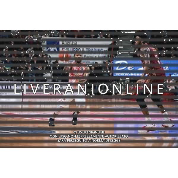 Campionato di Basket Serie A Varese, Italia 17/11/2019 Openjobmetis Varese vs Umana Reyer Venezia Nella foto: passaggio di mayo FOTO ALESSANDRO NEGRINI-ALESSIO MARINI-AG ALDO LIVERANI SAS