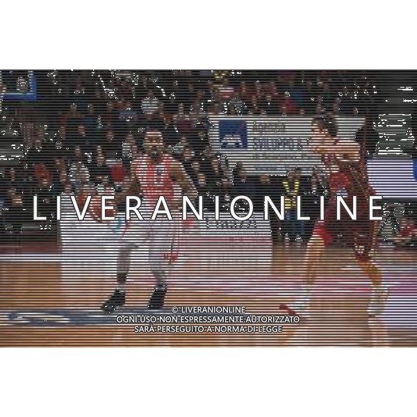 Campionato di Basket Serie A Varese, Italia 17/11/2019 Openjobmetis Varese vs Umana Reyer Venezia Nella foto: palleggio di mayo FOTO ALESSANDRO NEGRINI-ALESSIO MARINI-AG ALDO LIVERANI SAS