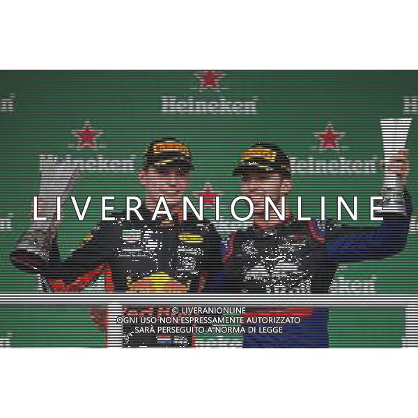1st place Max Verstappen (NLD) Red Bull Racing RB15 and 2nd place Pierre Gasly (FRA) Scuderia Toro Rosso STR14. 17.11.2019. Formula 1 World Championship, Rd 20, Brazilian Grand Prix, Sao Paulo, Brazil, Race Day. ©/AGENZIA ALDO LIVERANI SAS - ITALY ONLY EDITORIAL USE ONLY - - GP F1 BRASILE GARA 17.11.2019
