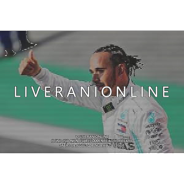 Lewis Hamilton (GBR) Mercedes AMG F1 celebrates his third position in qualifying parc ferme. 16.11.2019. Formula 1 World Championship, Rd 20, Brazilian Grand Prix, Sao Paulo, Brazil, Qualifying Day. ONLY ITALY-AG ALDO LIVERANI SAS