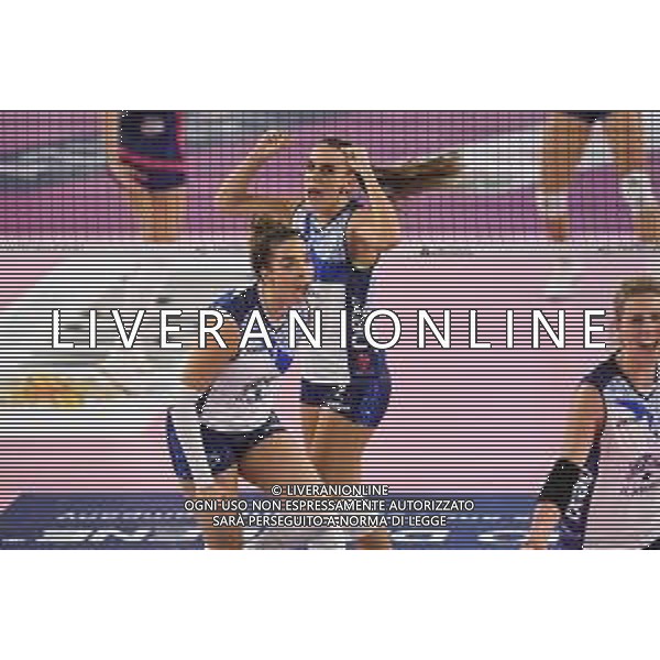 Campionato Italiano di Volley Serie A1 Femminile 2019/2020 Scandicci (FI), Italia 17/11/2019 Savino Del Bene Scandicci vs Il Bisonte Firenze Nella foto: Daly Santana (Il Bisonte Firenze) e Sara Alberti (Il Bisonte Firenze) esultano FOTO LISA GUGLIELMI-ALESSIO MARINI-AG ALDO LIVERANI SAS