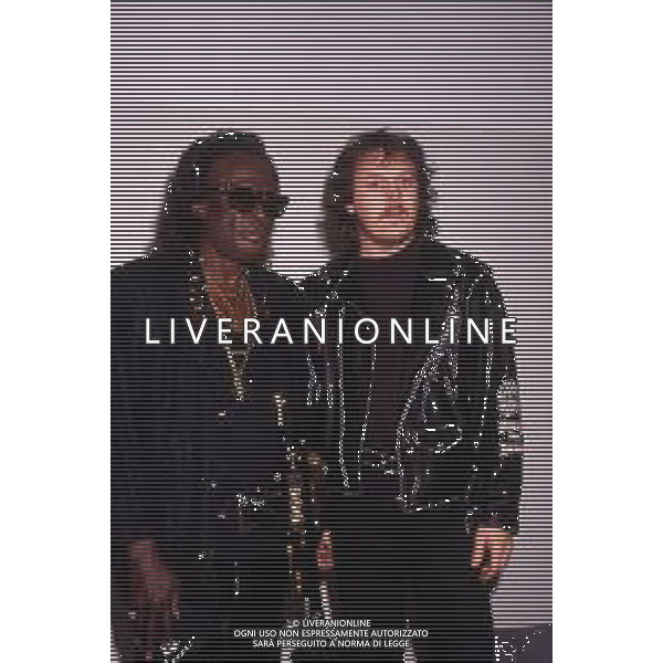 ZUCCHERO, pseudonimo di Adelmo Fornaciari, cantautore e musicista italiano - RETROSPETTIVA nella foto con Miles Dewey Davis III compositore e trombettista statunitense jazz nel 1988 ©ARCHIVIO/AGENZIA ALDO LIVERANI SAS