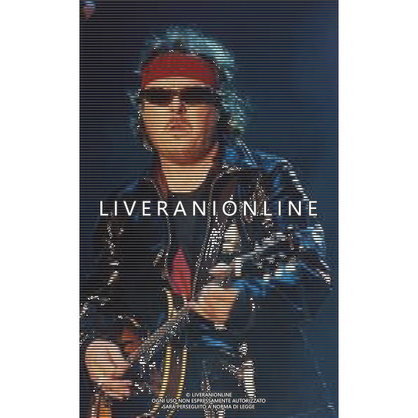ZUCCHERO, pseudonimo di Adelmo Fornaciari, cantautore e musicista italiano - RETROSPETTIVA Nella foto in concerto a Imola 18-20 Giugno 1999 ©ARCHIVIO/AGENZIA ALDO LIVERANI SAS