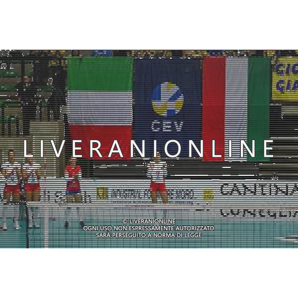 Volley Champions League Women 2019/2020 Treviso, Italia 19/11/2019 Carraro Imoco Conegliano vs Vasas Obuda Budapest Nella foto: Ingresso in campo delle squadre foto ettore griffoni-alessio marini-ag aldo liverani sas