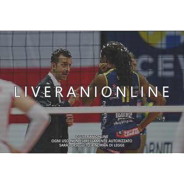Volley Champions League Women 2019/2020 Treviso, Italia 19/11/2019 Carraro Imoco Conegliano vs Vasas Obuda Budapest Nella foto: Daniele Santarelli (Coach Conegliano) FOTO ETTORE GRIFFONI-ALESSIO MARINI-AG ALDO LIVERANI SAS