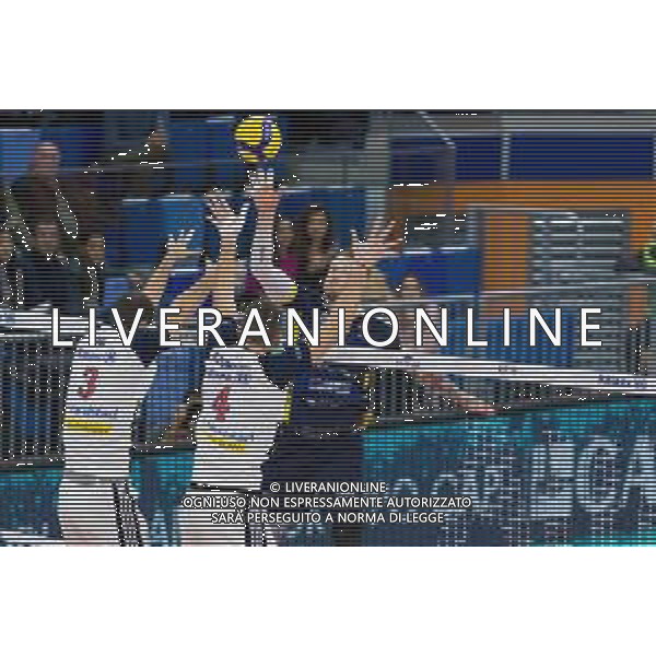Campionato Italiano di Volley Superlega Serie A 2019/2020 Milano, Italia 20/11/2019 Allianz Milano vs Leo Shoes Modena Nella foto: schiacciata di Ivan Zaytsev (Leo Shoes Modena) foto elisa calabrese-alessio marini-ag aldo liverani sas
